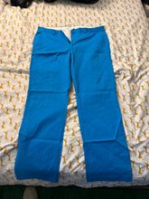 Load image into Gallery viewer, Express Photographer Pants in Light Blue
